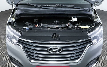 Hyundai Grand Starex Grand Starex I рестайлинг 2, 2019 год, 4 098 000 рублей, 9 фотография