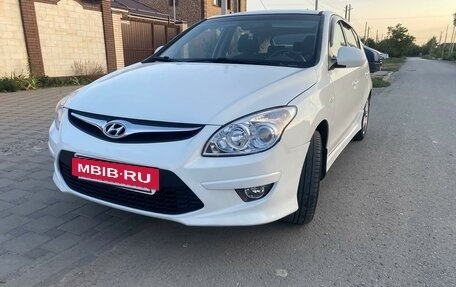 Hyundai i30 I, 2010 год, 750 000 рублей, 2 фотография