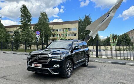 Toyota Land Cruiser 200, 2014 год, 4 190 000 рублей, 9 фотография