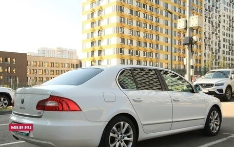 Skoda Superb III рестайлинг, 2012 год, 1 100 000 рублей, 5 фотография