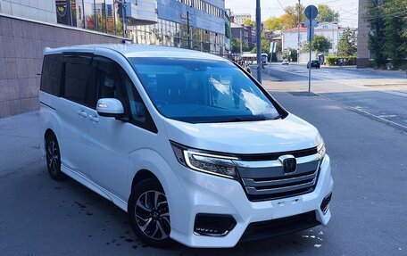 Honda Stepwgn IV, 2019 год, 2 950 000 рублей, 1 фотография