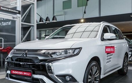 Mitsubishi Outlander III рестайлинг 3, 2022 год, 4 850 000 рублей, 1 фотография