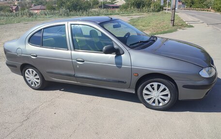 Renault Megane II, 2000 год, 250 000 рублей, 2 фотография