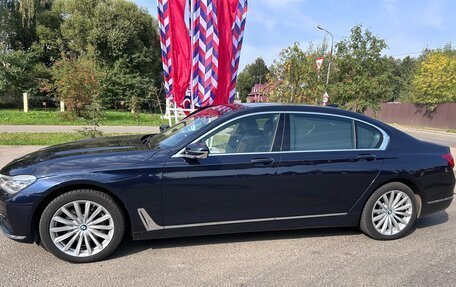 BMW 7 серия, 2017 год, 3 800 000 рублей, 2 фотография