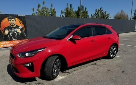 KIA cee'd III, 2018 год, 1 800 000 рублей, 2 фотография