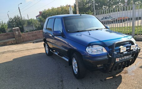 Chevrolet Niva I рестайлинг, 2006 год, 380 000 рублей, 2 фотография