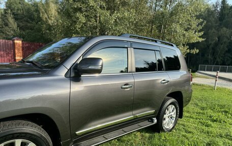 Toyota Land Cruiser 200, 2015 год, 6 500 000 рублей, 7 фотография