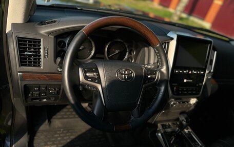 Toyota Land Cruiser 200, 2015 год, 6 500 000 рублей, 13 фотография