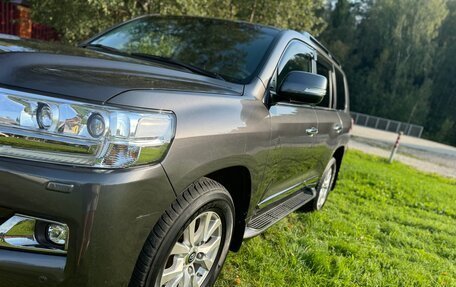 Toyota Land Cruiser 200, 2015 год, 6 500 000 рублей, 18 фотография