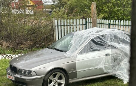 BMW 5 серия, 2001 год, 500 000 рублей, 9 фотография