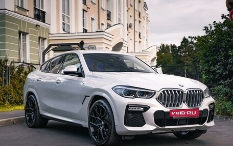 BMW X6, 2021 год, 9 000 000 рублей, 3 фотография