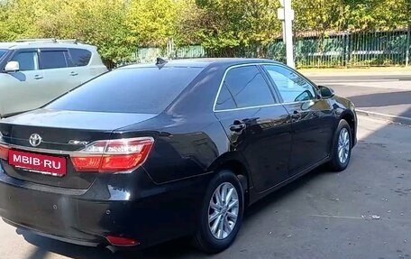 Toyota Camry, 2017 год, 2 450 000 рублей, 5 фотография