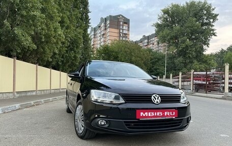 Volkswagen Jetta VI, 2013 год, 1 199 000 рублей, 10 фотография