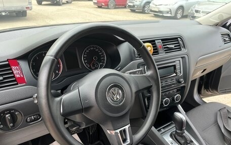 Volkswagen Jetta VI, 2013 год, 1 199 000 рублей, 27 фотография