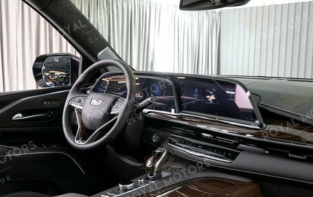 Cadillac Escalade V, 2023 год, 17 890 000 рублей, 9 фотография