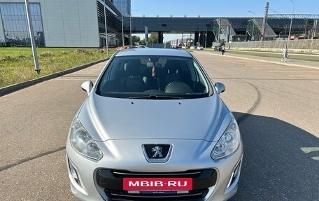 Peugeot 308 II, 2011 год, 570 000 рублей, 3 фотография