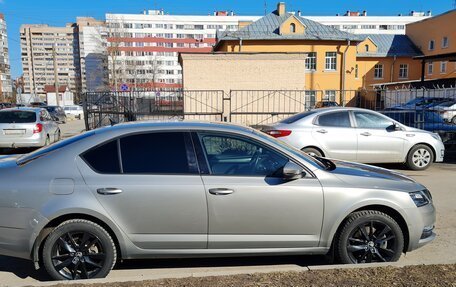 Skoda Octavia, 2018 год, 2 100 000 рублей, 4 фотография