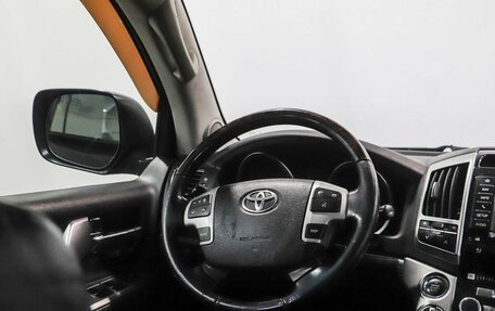 Toyota Land Cruiser 200, 2013 год, 3 380 000 рублей, 17 фотография