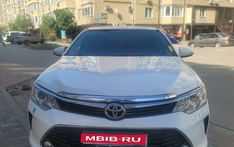 Toyota Camry, 2015 год, 2 150 000 рублей, 1 фотография