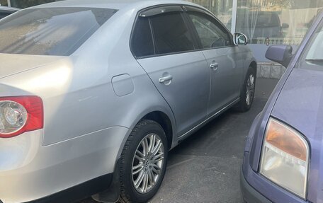 Volkswagen Jetta VI, 2007 год, 700 000 рублей, 3 фотография