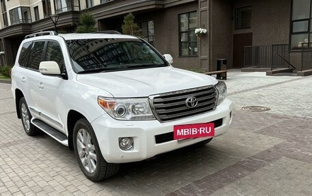 Toyota Land Cruiser 200, 2014 год, 4 700 000 рублей, 4 фотография