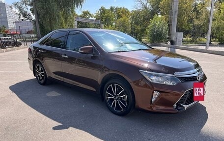 Toyota Camry, 2017 год, 2 450 000 рублей, 5 фотография