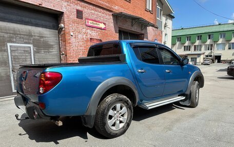 Mitsubishi L200 IV рестайлинг, 2007 год, 1 450 000 рублей, 3 фотография