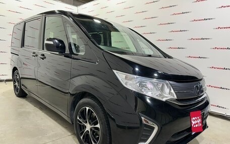 Honda Stepwgn IV, 2020 год, 2 190 000 рублей, 4 фотография