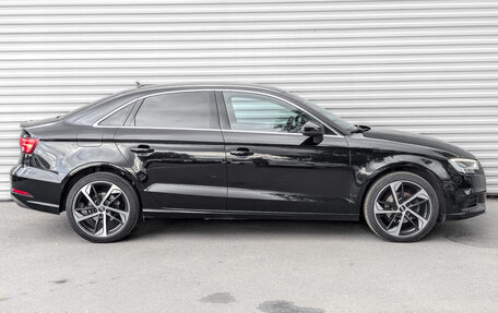 Audi A3, 2019 год, 2 585 000 рублей, 4 фотография