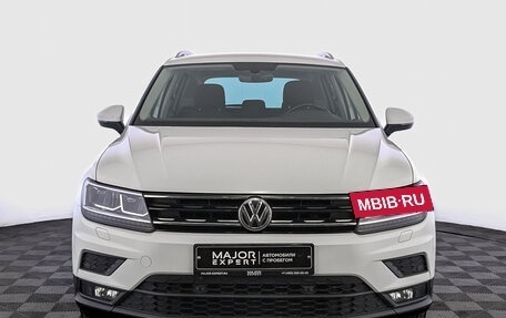 Volkswagen Tiguan II, 2018 год, 2 510 000 рублей, 2 фотография