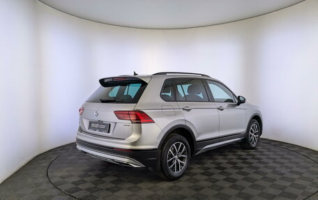 Volkswagen Tiguan II, 2020 год, 3 200 000 рублей, 5 фотография