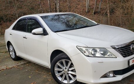 Toyota Camry, 2012 год, 2 250 000 рублей, 4 фотография