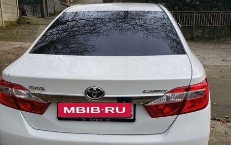 Toyota Camry, 2012 год, 2 250 000 рублей, 5 фотография