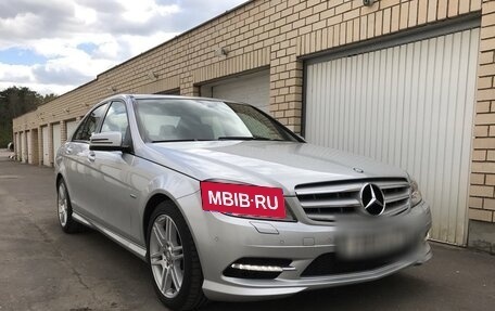 Mercedes-Benz C-Класс, 2010 год, 1 950 000 рублей, 1 фотография