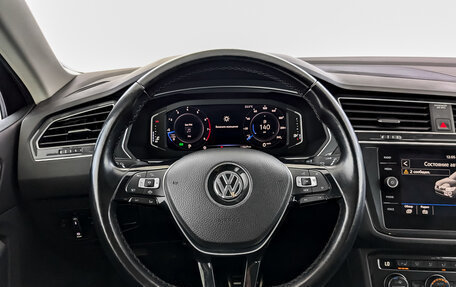 Volkswagen Tiguan II, 2019 год, 2 325 000 рублей, 21 фотография