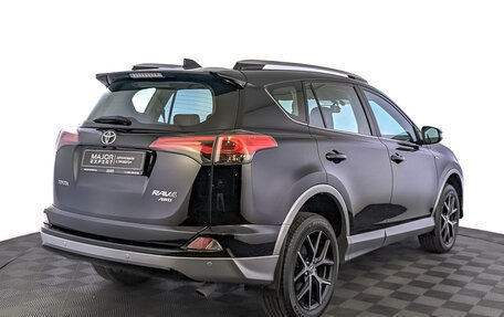 Toyota RAV4, 2017 год, 2 880 000 рублей, 5 фотография