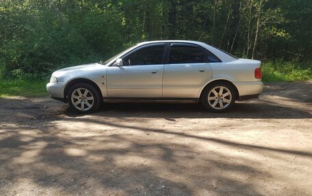 Audi A4, 1994 год, 350 000 рублей, 3 фотография