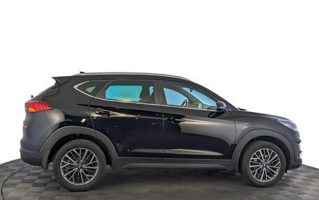 Hyundai Tucson III, 2018 год, 2 380 000 рублей, 4 фотография