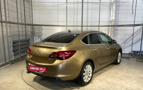 Opel Astra J, 2013 год, 799 000 рублей, 5 фотография