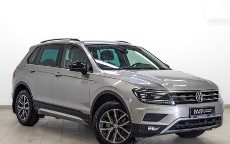 Volkswagen Tiguan II, 2020 год, 2 820 000 рублей, 3 фотография