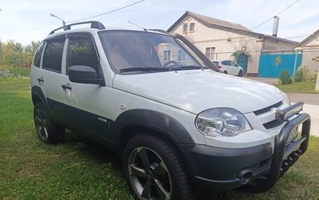 Chevrolet Niva I рестайлинг, 2013 год, 1 150 000 рублей, 7 фотография