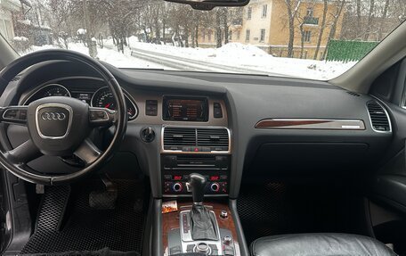 Audi Q7, 2010 год, 1 750 000 рублей, 11 фотография