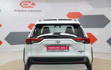 Toyota RAV4, 2024 год, 5 490 000 рублей, 5 фотография