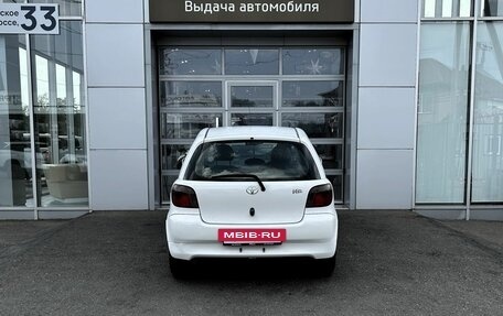 Toyota Vitz, 2001 год, 495 000 рублей, 6 фотография