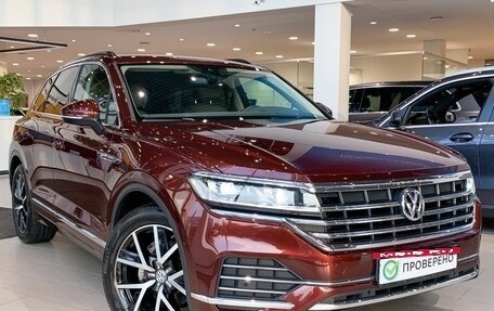 Volkswagen Touareg III, 2019 год, 5 799 000 рублей, 3 фотография