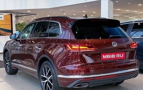 Volkswagen Touareg III, 2019 год, 5 799 000 рублей, 5 фотография