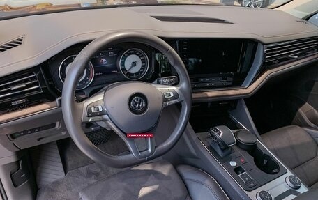 Volkswagen Touareg III, 2019 год, 5 799 000 рублей, 13 фотография