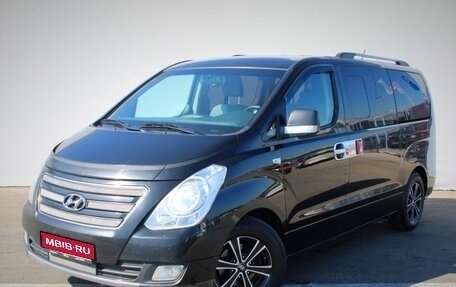 Hyundai H-1 II рестайлинг, 2016 год, 2 490 000 рублей, 1 фотография