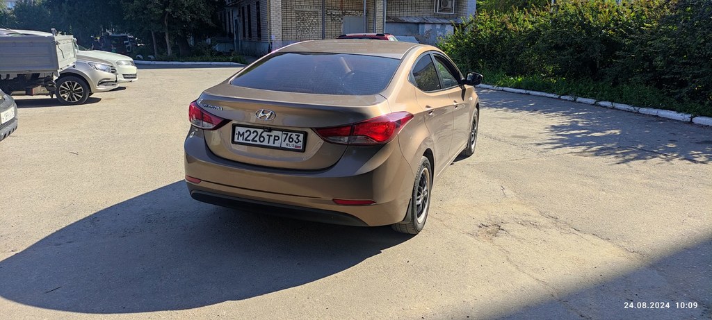 Hyundai Elantra V рестайлинг, 2014 год, 1 170 000 рублей, 2 фотография