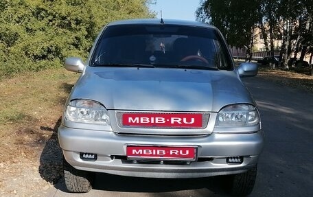 Chevrolet Niva I рестайлинг, 2006 год, 400 000 рублей, 1 фотография